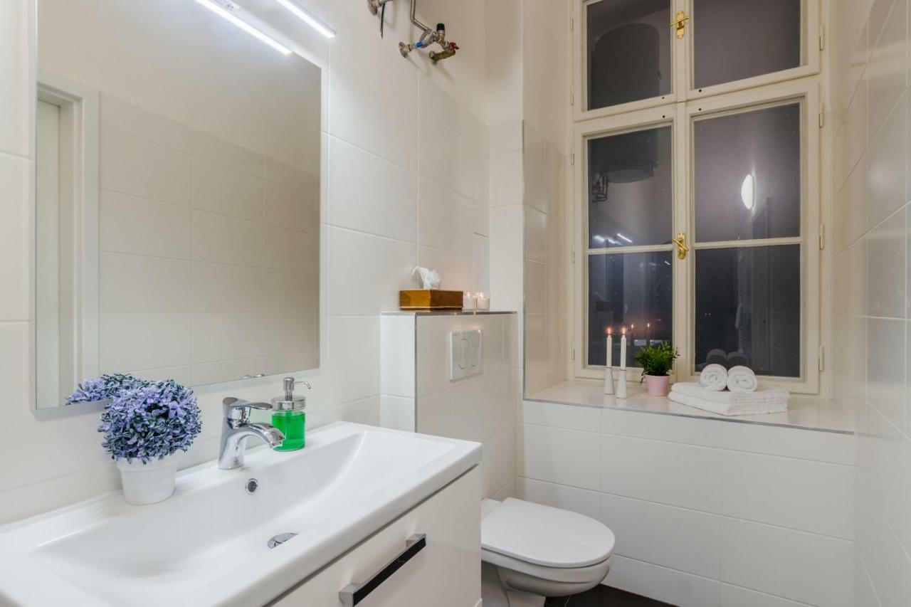Prague Apt Near Charles Bridge By Michal&Friends מראה חיצוני תמונה