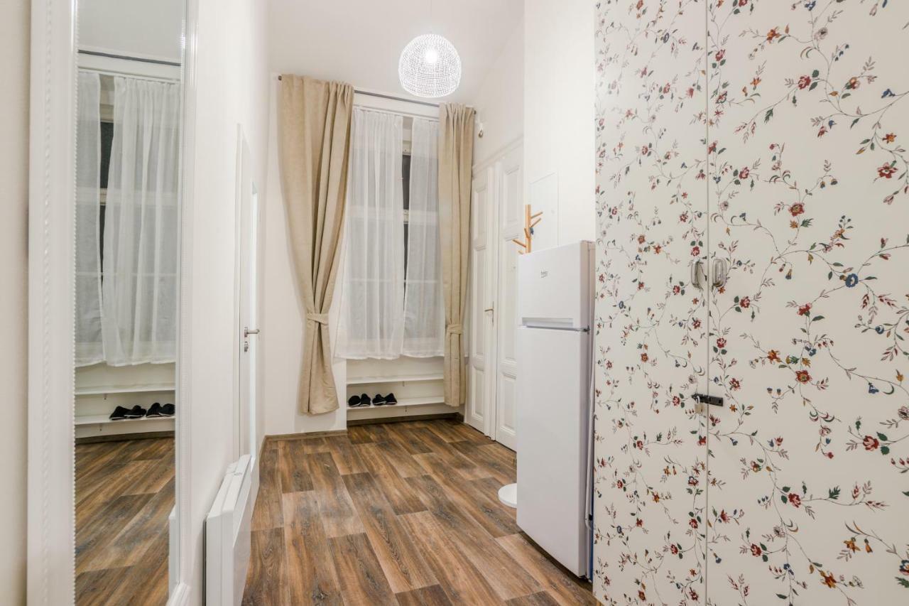 Prague Apt Near Charles Bridge By Michal&Friends מראה חיצוני תמונה